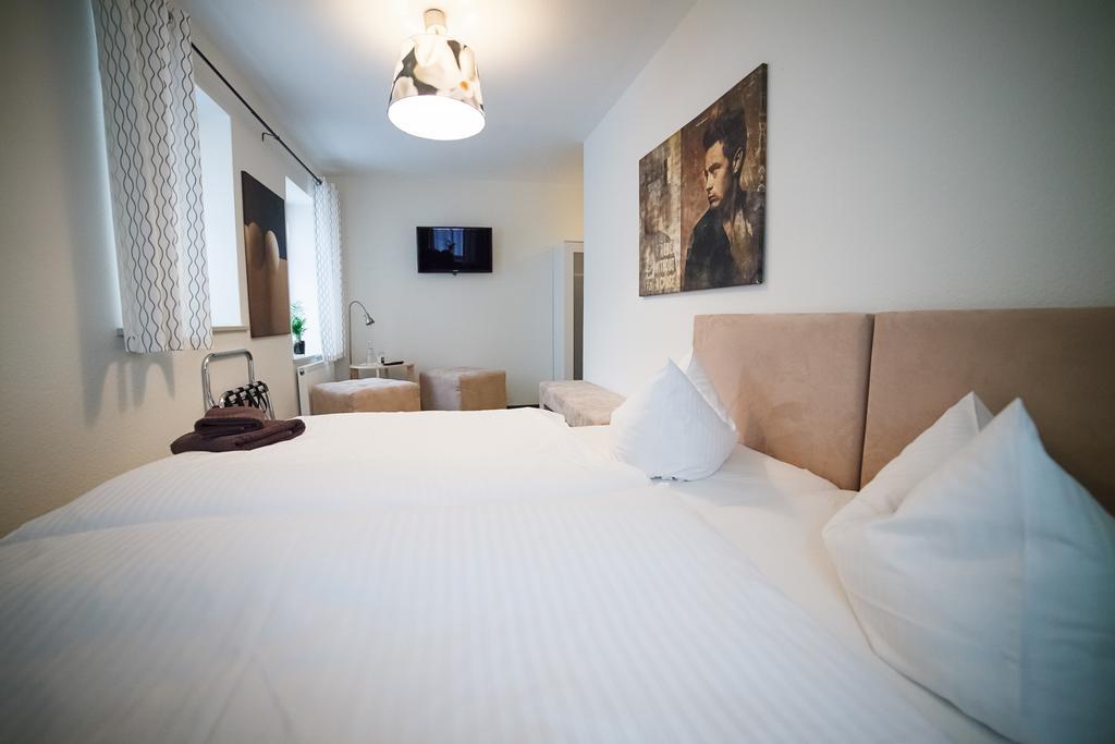 Cityhotel Jena Am Paradies Pokoj fotografie
