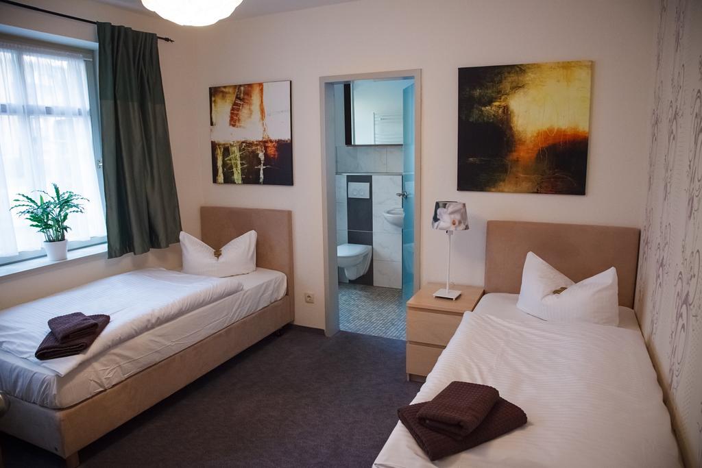 Cityhotel Jena Am Paradies Pokoj fotografie